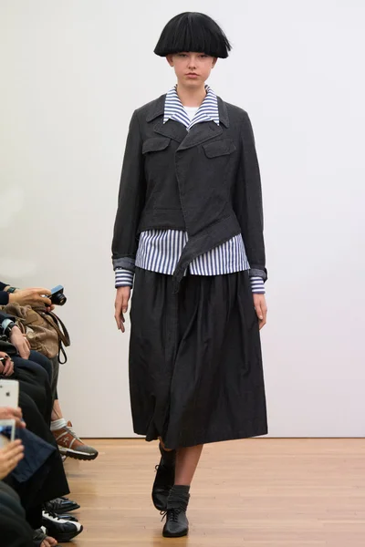 Look 4